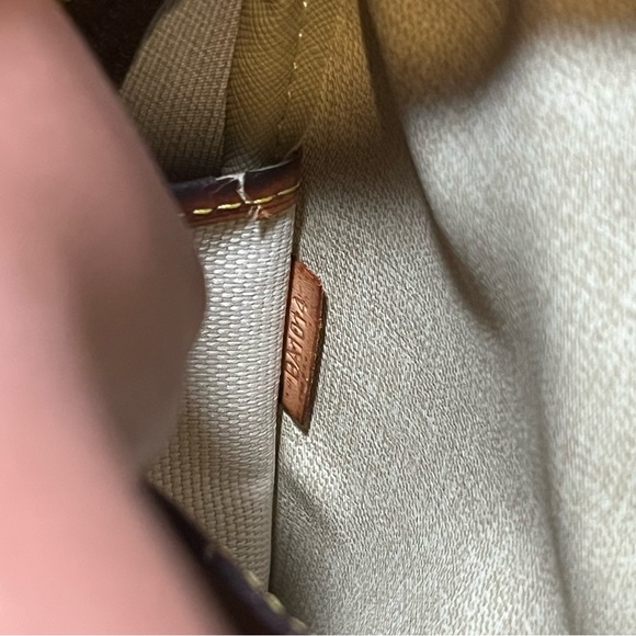 Authentic Vintage Louis Vuitton monogram trouville handbag - Picture 10 of 11